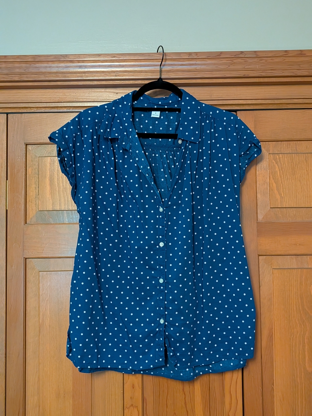 Old Navy Navy Blue Polka Dot Button-Up Blouse